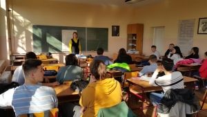 Srednje škole Odžaka i Bača ugostile predstavnike Fimek-a i Pravnog fakulteta za privredu i pravosuđe u Novom Sadu