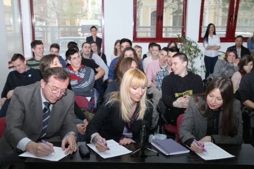 Drugi dan kvalifikacija "FIMEK nagrađuje znanje"