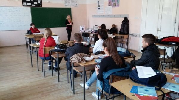 Ekonomska &scaron;kola &bdquo;Svetozar Miletić" iz Novog Sada otvorila vrata Fimek-u