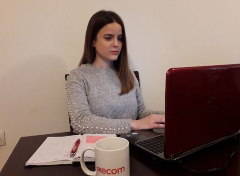 Studentkinja IV godine FIMEK - a na praksi u Execom-u